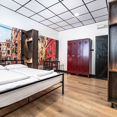 Vola Hostel Varşova Dış mekan fotoğraf